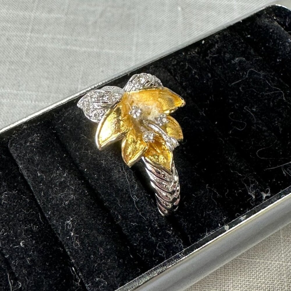 Flower Ring White Topaz with 14K Gold Vermeil over Sterling Silver size 6